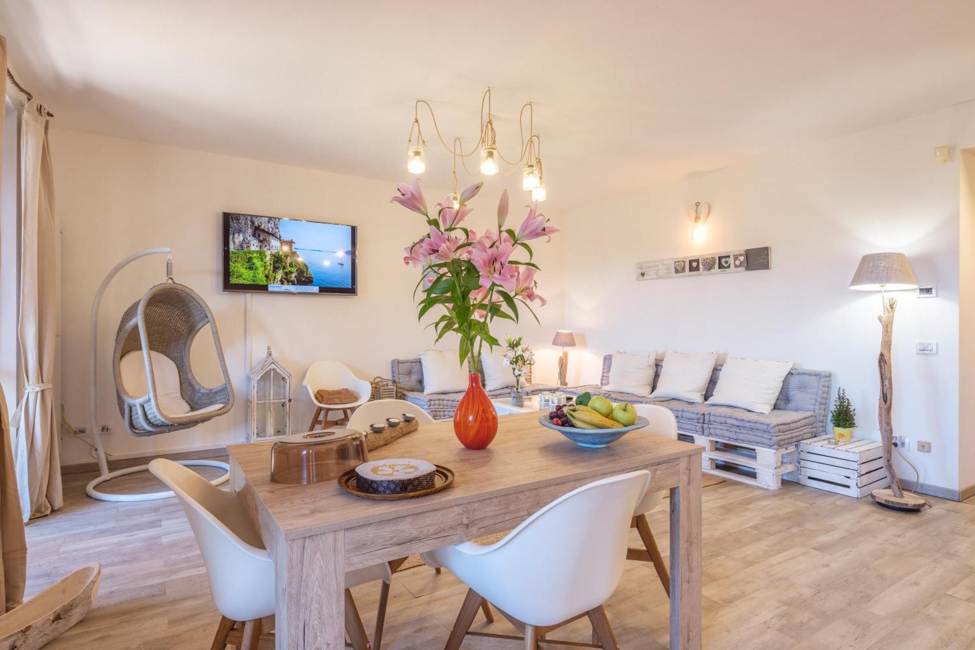 La Luna Nel Lago Lake View Garden - Happy Rentals Ispra Ngoại thất bức ảnh